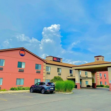 Fairbridge Inn & Suites Batavia-Darien Amusement Park Εξωτερικό φωτογραφία