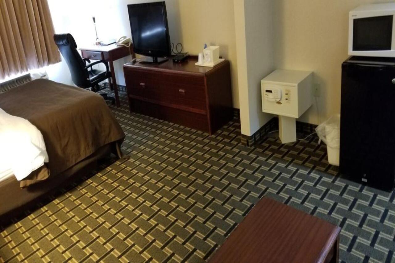 Fairbridge Inn & Suites Batavia-Darien Amusement Park Εξωτερικό φωτογραφία