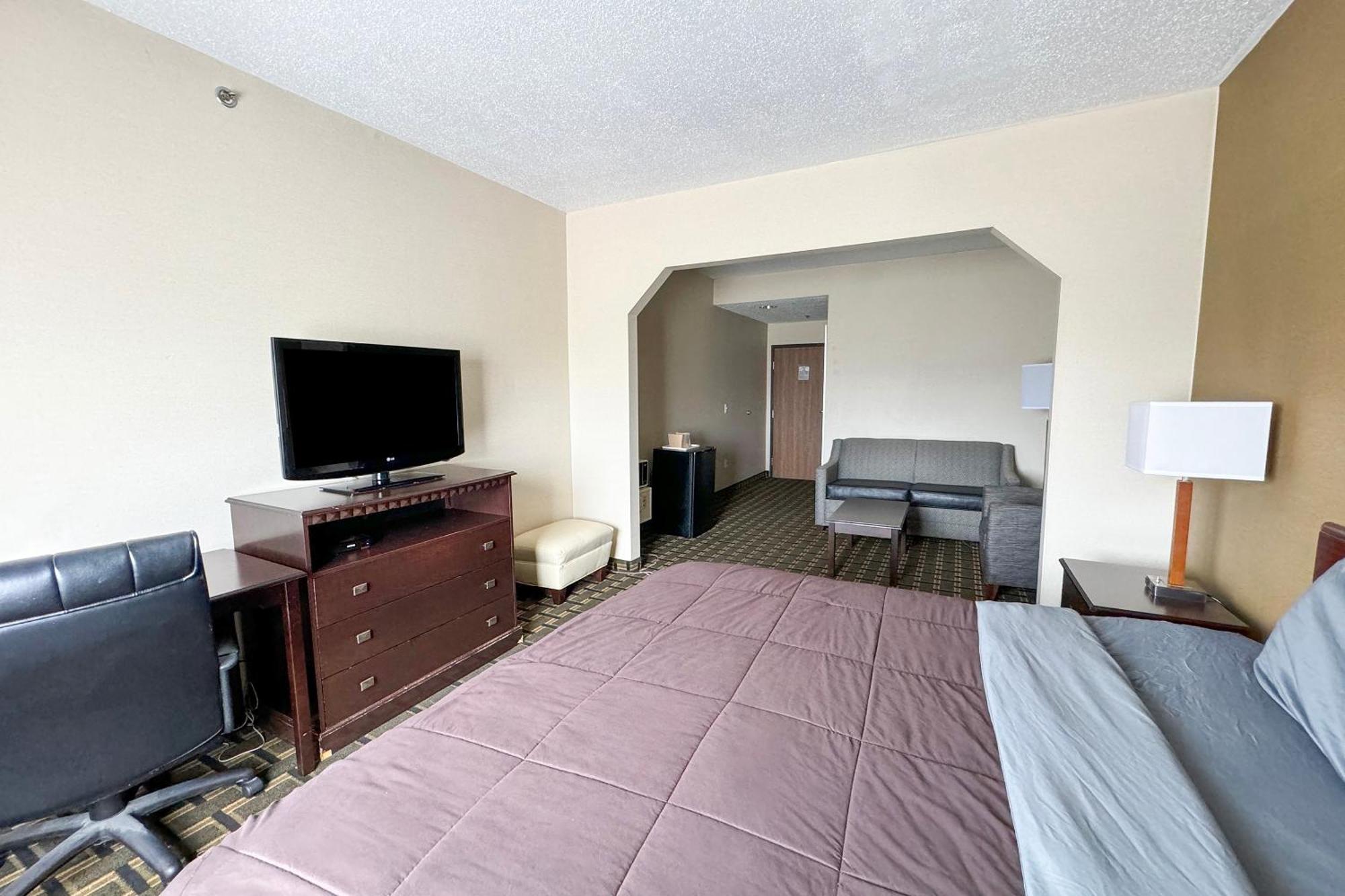 Fairbridge Inn & Suites Batavia-Darien Amusement Park Εξωτερικό φωτογραφία