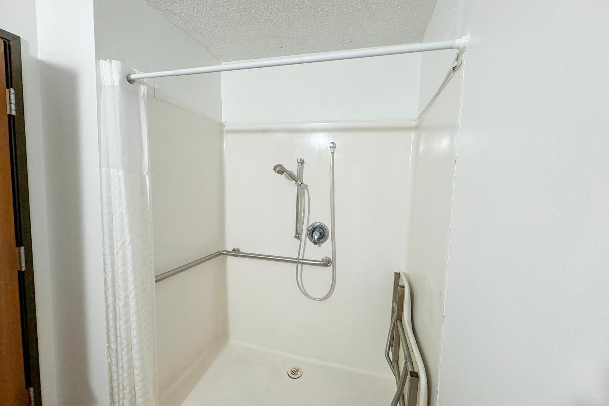 Fairbridge Inn & Suites Batavia-Darien Amusement Park Εξωτερικό φωτογραφία