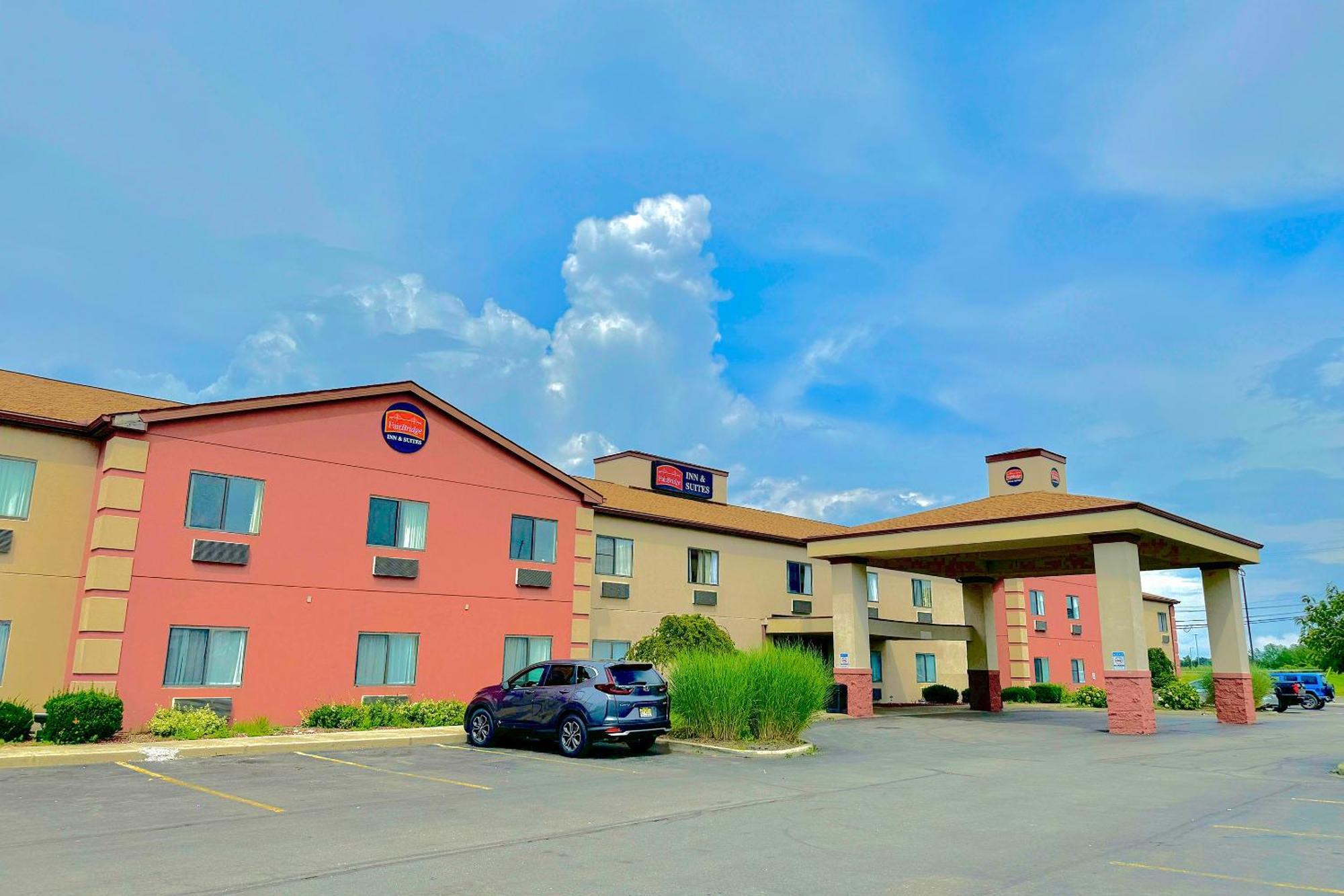 Fairbridge Inn & Suites Batavia-Darien Amusement Park Εξωτερικό φωτογραφία